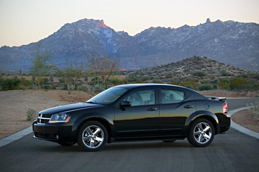  Dodge Avenger RT 2008 года  (фото 41 из 51)